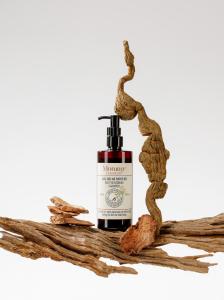 Dầu Gội Hà Thủ Ô Đỏ (Red Polygonum Shampoo) - Mommy Botanicals - 300ml